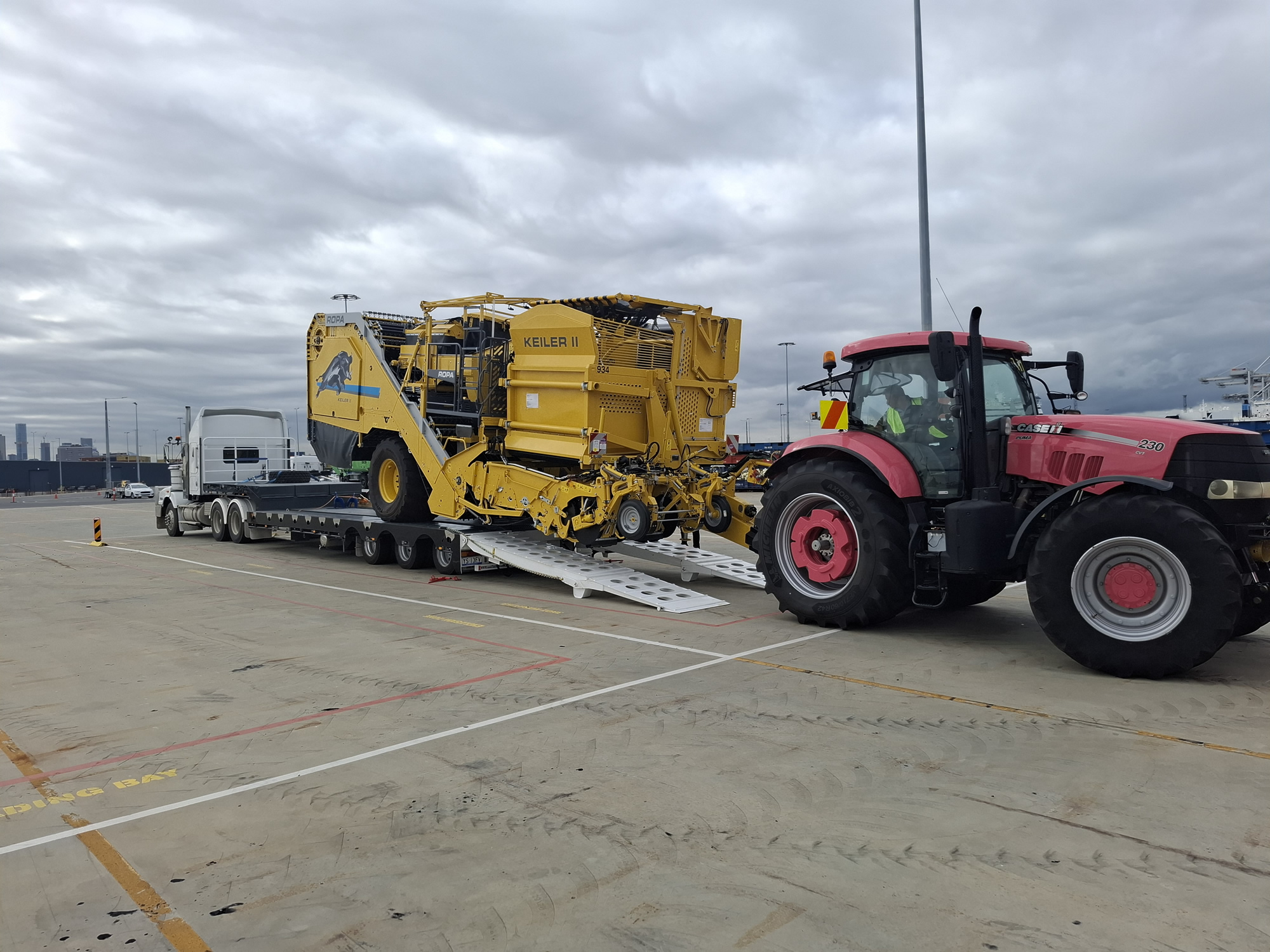 Specialized transport for wheeled cargo